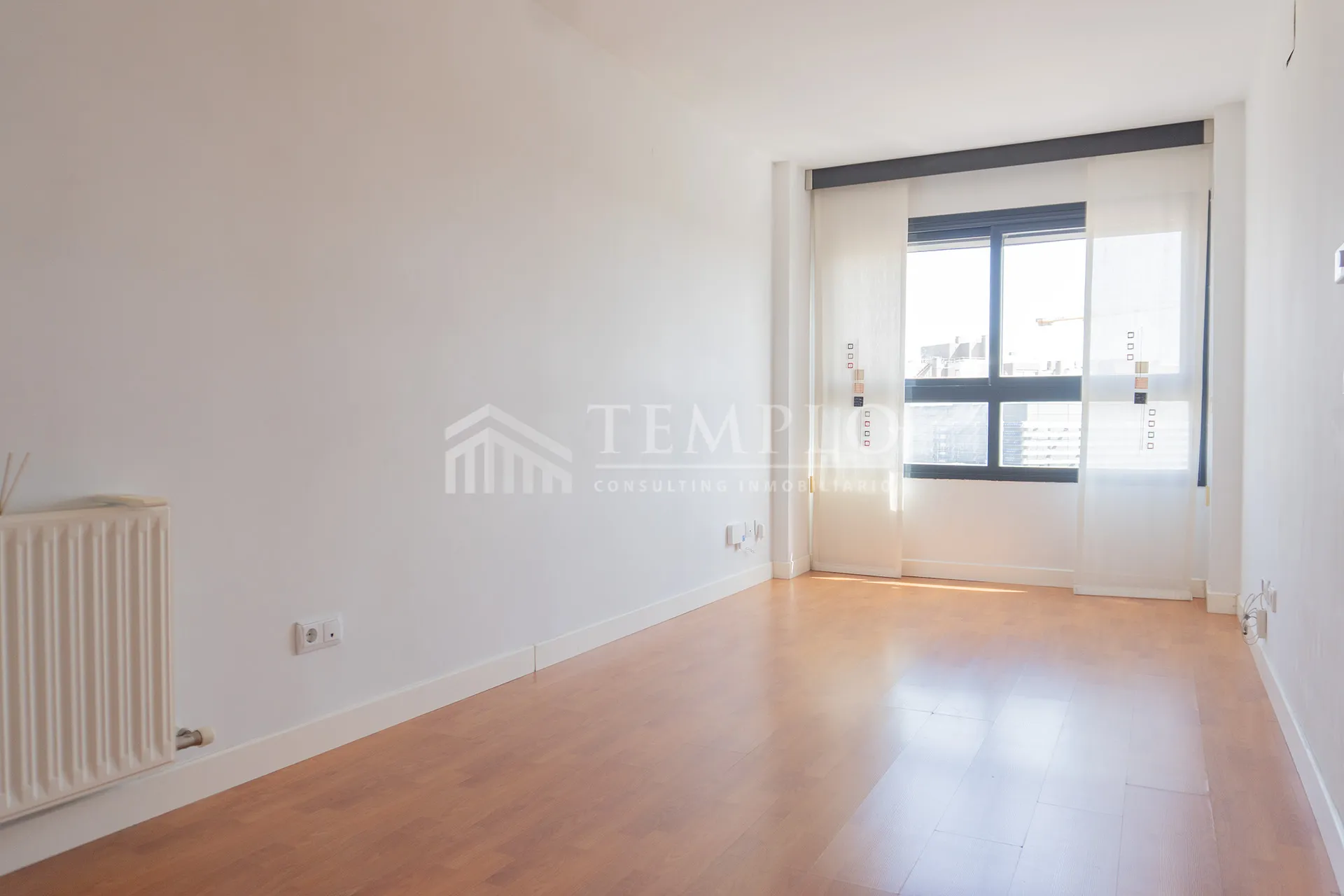 Se vende piso en Vallecas